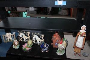 lot 393 image: Home Dcor Items