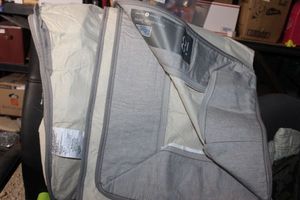 lot 415 image: Zip up Airbed, air chambers covers (2)