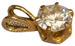 lot 426 image: Diamond Pendent in 14k Gold, Solitaire Cut, Tested Diamond