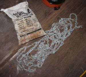 lot 81 image: Two Sets of Light Duty Truck Chains