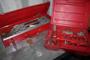 lot 125 image: Door Knob Jig Set and Door Jam Butt Templet Set