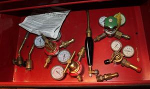 lot 314 image: Torch Gauges and Nozzles