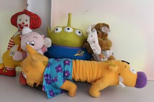 lot 40 image: Vintage Collectable plush toys