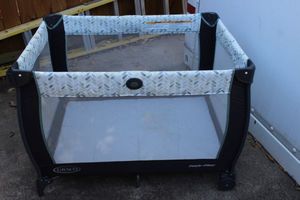 lot 119 image: Graco Pack n Play Needs Cleaning