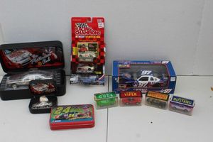 lot 135 image: Collectable Nascar Cars