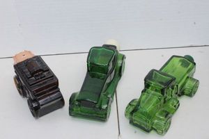 lot 127 image: Vintage Avon Decanter Bottles