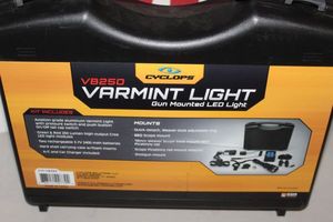 lot 218 image: Varmint light gun mounted led light