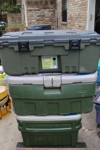lot 260 image: Large Keeper Boxes