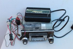 lot 353 image: Car Radio and Amp