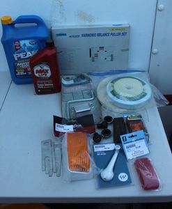 lot 360 image: Harmonic Balancer Set and a variety of Auto Accessories, unused