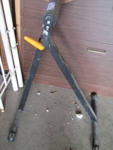 lot 54 image: ROLLER STAND