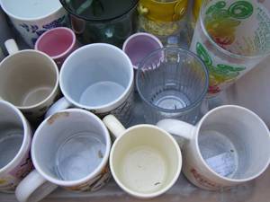lot 126 image: cups cups and more cups