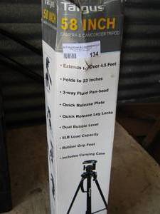 lot 134 image: 58 tripodin original box