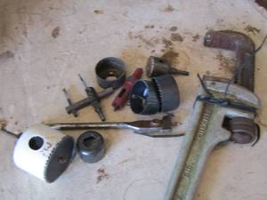 lot 138 image: small tool lot