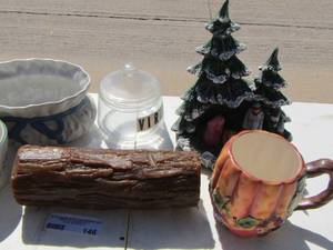 lot 146 image: household dcor