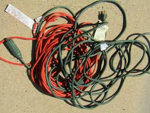 lot 161 image: extension cords