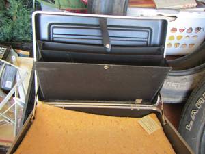 lot 234 image: brief case