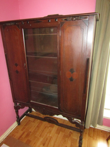 lot 101 image: Antique solid wood China cabinet - Circa 1900