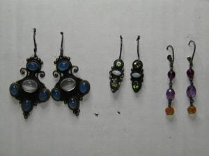 lot 170 image: .925 silver and precious stones vintage earing sets