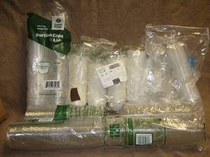 lot 202 image: To-go portion cups and lips