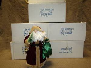 lot 215 image: Assorted Santas