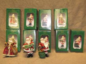lot 222 image: KSA collectibles Fabriche Santas in original boxes, 9 total