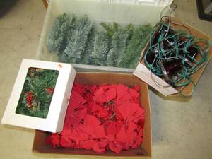 lot 244 image: Assorted lights and deoration pieces