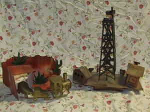 lot 258 image: Tin-work music boxes