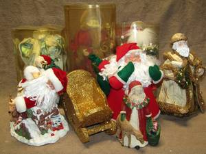lot 273 image: Assorted Christmas dcor