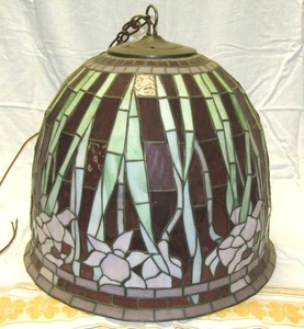 lot 297 image: Stained glass of irises hanging bell pendant lamp, cord needs replaced