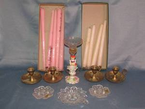 lot 333 image: Candles and holders