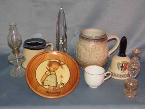 lot 334 image: Kaiser Made in Germany cup, Fulda Germany ceramic bell, and more