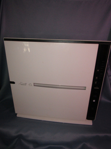 lot 338 image: Rabbit-Air filter