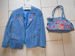 lot 404 image: Sharif Collections New York 100% Leather Matching Jacket and Purse (in rough condition) with Floral Embroidery