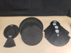 lot 68 image: Lot of 10 Drum Mutes.  Cosmic Persussion Cymbal Mutes (Qty 4), Evans Drum Mutes (Qty 4), Sound Off (Qty 2)