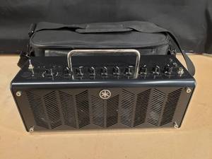 lot 98 image: Yamaha THR10C Classic Digital Modeling Guitar Combo Amp