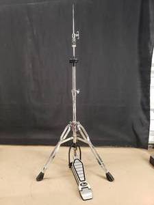 lot 99 image: Pearl Hi-Hat Stand