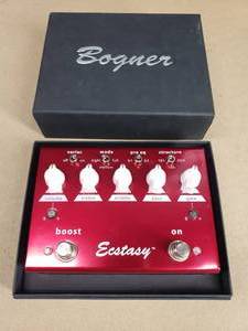 lot 114 image: Bogner Ecstasy Red Overdrive Pedal