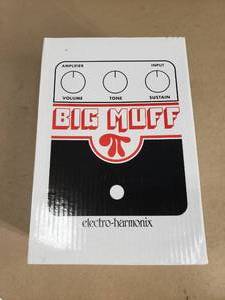 lot 125 image: Electro Harmonix Big Muff Pi Distortion Effect Pedal
