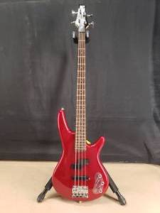 lot 136 image: Ibanez Soundgear SR300DX Bass Guitar w Hard Case