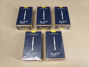lot 163 image: Lot of 5 Boxes of Vandoren Clarinet Reeds