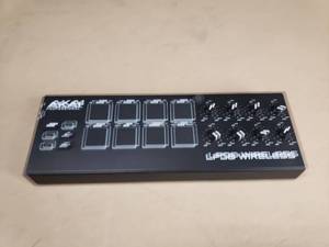 lot 187 image: Akai Professional LPD8 Wireless MK2 Laptop Pad Controller