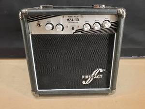lot 204 image: First Act M2A-110 Guitar Amp