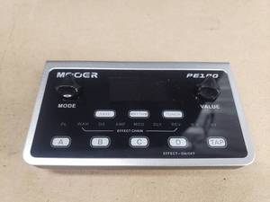 lot 318 image: Mooer PE100 Portable Multi-Effect Processor Guitar Effect Pedal