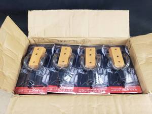 lot 381 image: Lot of 20 New Archerlive Guitar Wall Hangers