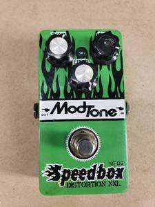 lot 17 image: ModTone MT-DS Speedbox Distortion XXL Effect Pedal