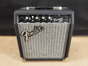 lot 20 image: Fender Frontman 10G Guitar Amplifier