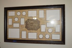 lot 2 image: Family multi photo frame about 4x2