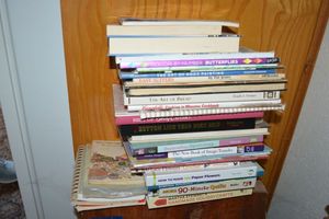 lot 12 image: Craft and recipe books