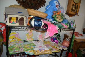 lot 20 image: Easter decorations including inflatable bunnies with air pump